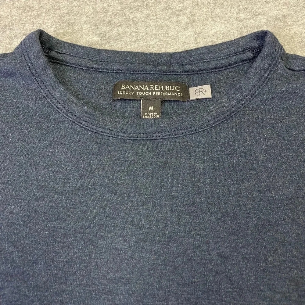 Banana Republic Mens Luxury Touch Performance T-Shirt Navy Blue Heather M